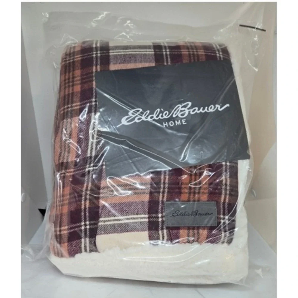 Eddie Bauer Home Edgewood Plaid Flannel And Sherpa Throw Blanket NEW 50x60